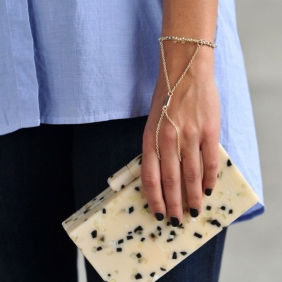 Kendra Scott Jewelry - Kendra Scott Cuff with Hand Chain